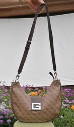 Guess crossbody tas, Ophalen