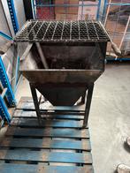Grote ijzeren bbq, Tuin en Terras, Houtskoolbarbecues, Ophalen, Gebruikt