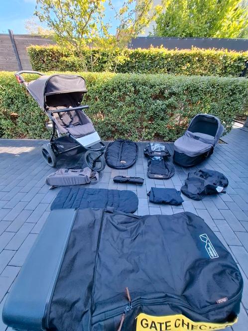 Mountainbuggy Urban Jungle met buggyboard en vele extra's, Kinderen en Baby's, Buggy's, Gebruikt, Regenhoes, Voetenzak, Ophalen