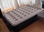 Luchtbed met ingebouwde luchtpomp (zo goed als nieuw), Enlèvement