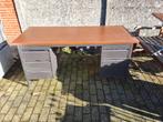 Bureau, Huis en Inrichting, Bureaus, Ophalen, Zo goed als nieuw, Bureau