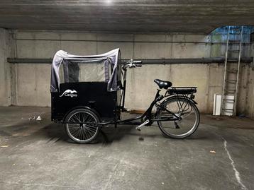 Cangoo elektrische bakfiets. beschikbaar voor biedingen