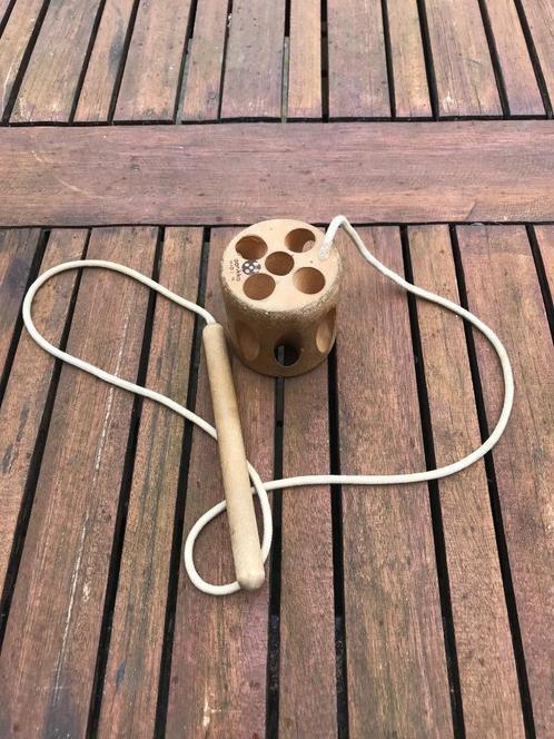 Jouet de laçage en bois, Kinderen en Baby's, Speelgoed | Houten speelgoed, Gebruikt, Overige typen, Ophalen