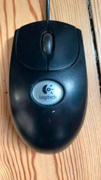 Souris optique Logitech, Computers en Software, Muizen, Zo goed als nieuw, Muis