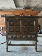 Antique kast, Antiek en Kunst, Ophalen