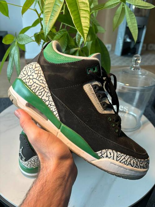 Jordan 3 Pijnboomgroen 46, Kleding | Heren, Schoenen, Zo goed als nieuw, Sneakers, Wit, Ophalen of Verzenden
