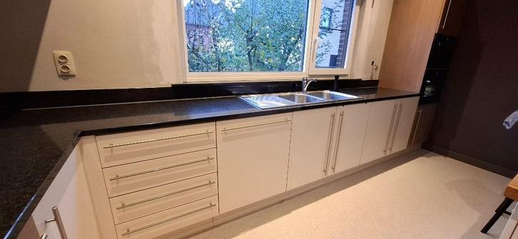 Keuken + keukeneiland, Huis en Inrichting, Keuken | Complete keukens, Gebruikt, Hoekkeuken, Crème, Graniet of Steen, Ophalen