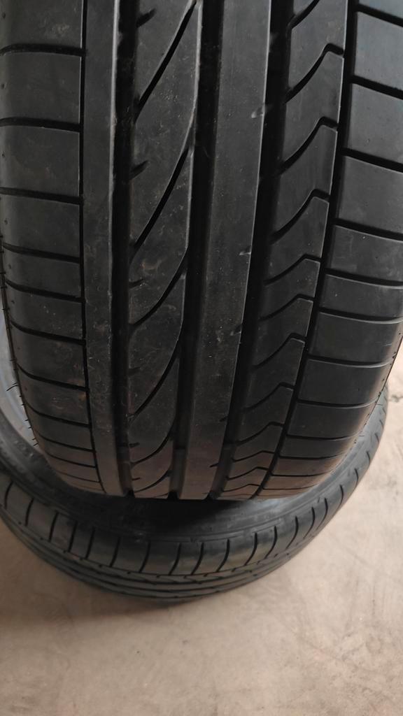 255/35r18 Bridgestone 50€ per stuk met plaatsen 25535r18, Auto diversen, Autosport-onderdelen, Zo goed als nieuw, Ophalen of Verzenden