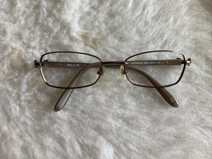 PAUL & JOE monture lunettes PAUL&JOE voltige 24 métal verni, Handtassen en Accessoires, Zonnebrillen en Brillen | Dames, Nieuw