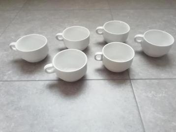 Keuken allerlei beschikbaar voor biedingen