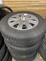 Set winterbanden 215 65 16 met goede profiel, Auto-onderdelen, Ophalen, Gebruikt, Winterbanden, Band(en)