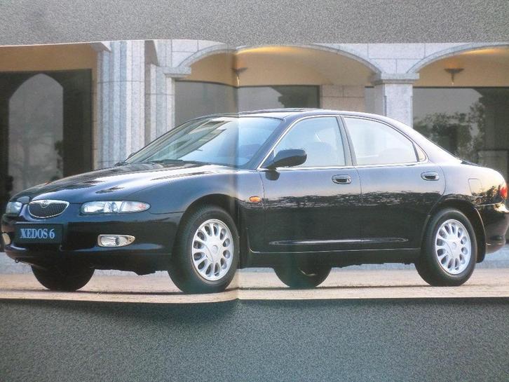 1995-1996 Mazda Xedos 6 Brochure, Boeken, Auto's | Folders en Tijdschriften, Mazda, Ophalen