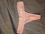 Roze string, Verzenden, Roze, String