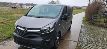 Opel vivaro 2015 1.6 dubbel cabine 6 plaatsen beschikbaar voor biedingen