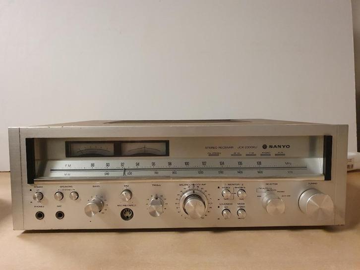 Sanyo Stereo Receiver JCX 2300KU defect, Audio, Tv en Foto, Stereoketens, Ophalen of Verzenden