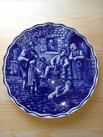 assiette de décoration Boch beschikbaar voor biedingen