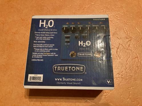 Truetone H2O multi-effect pedaal, Musique & Instruments, Effets, Comme neuf, Chorus, Delay ou Écho, Multi-effet, Enlèvement ou Envoi