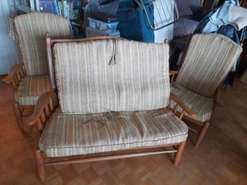 Vintage bank+fauteuilset beschikbaar voor biedingen