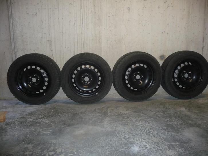 WINTERBANDEN 205/55.16, Auto-onderdelen, Banden en Velgen, Banden en Velgen, Winterbanden, 16 inch, 205 mm, Personenwagen, Gebruikt