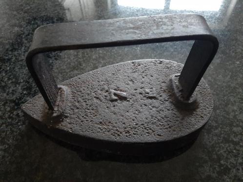 strijkijzer gietijzer, Antiek en Kunst, Curiosa en Brocante, Ophalen