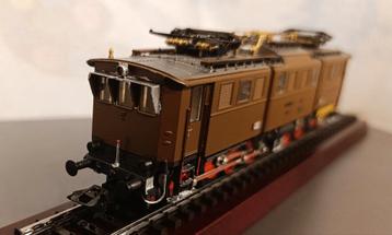 Locomotive électrique brune Märklin, Hobby & Loisirs créatifs, Enlèvement ou Envoi, Comme neuf, Locomotive, Märklin