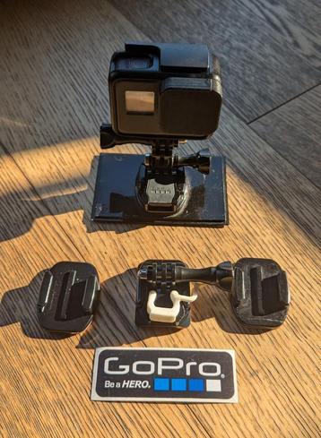 Gopro Hero 5 Black + accessoires beschikbaar voor biedingen