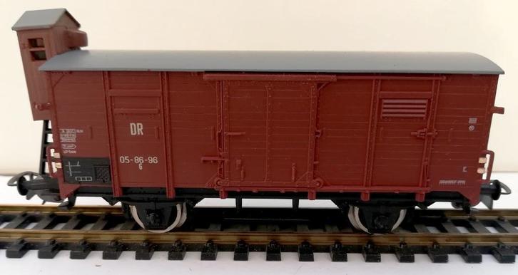 Piko goederenwagon DR 05-86-96 met remhuisje, Hobby en Vrije tijd, Modeltreinen | H0, Zo goed als nieuw, Wagon, Gelijkstroom of Wisselstroom