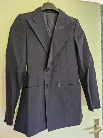Vintage herenkostuum in donker blauw.  beschikbaar voor biedingen