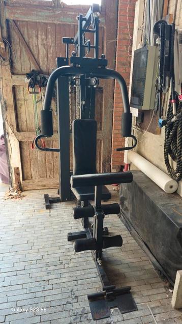 Fitness toestel combo met accessoires inbegrepen beschikbaar voor biedingen