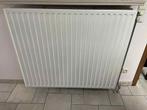 Radiator 1 m x 1,20, Doe-het-zelf en Bouw, Verwarming en Radiatoren, Ophalen, Zo goed als nieuw, Radiator