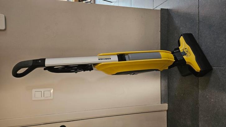 Kärcher Floor Cleaner FC 5, Maison & Meubles, Produits de nettoyage, Enlèvement
