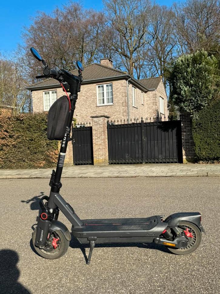 Ninebot Segway Step Max G3, Fietsen en Brommers, Steps, Zo goed als nieuw, Elektrische step (E-scooter), Ophalen