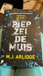 Piep zei de muis - MJ Arlidge, Boeken, Ophalen, Zo goed als nieuw