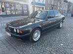 Bmw 535i 1988 MANUEEL ct ok in zeer goede staat 0492840723, Auto's, Achterwielaandrijving, Zwart, Zwart, Leder