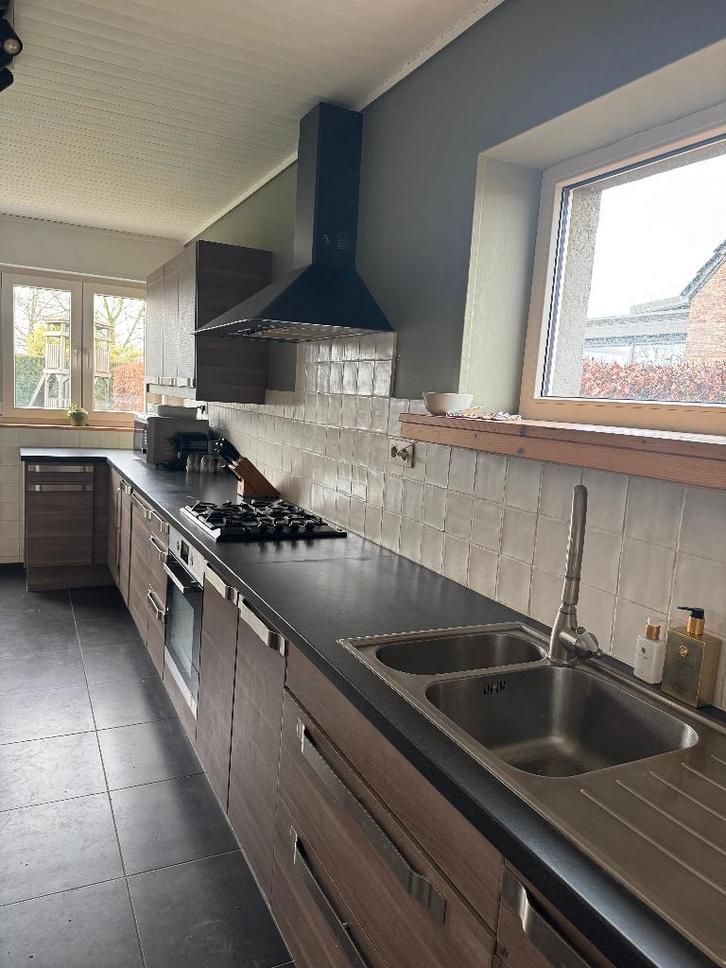 Keuken, Huis en Inrichting, Keuken | Complete keukens, Gebruikt, Hoekkeuken, Overige kleuren, Kunststof, Ophalen