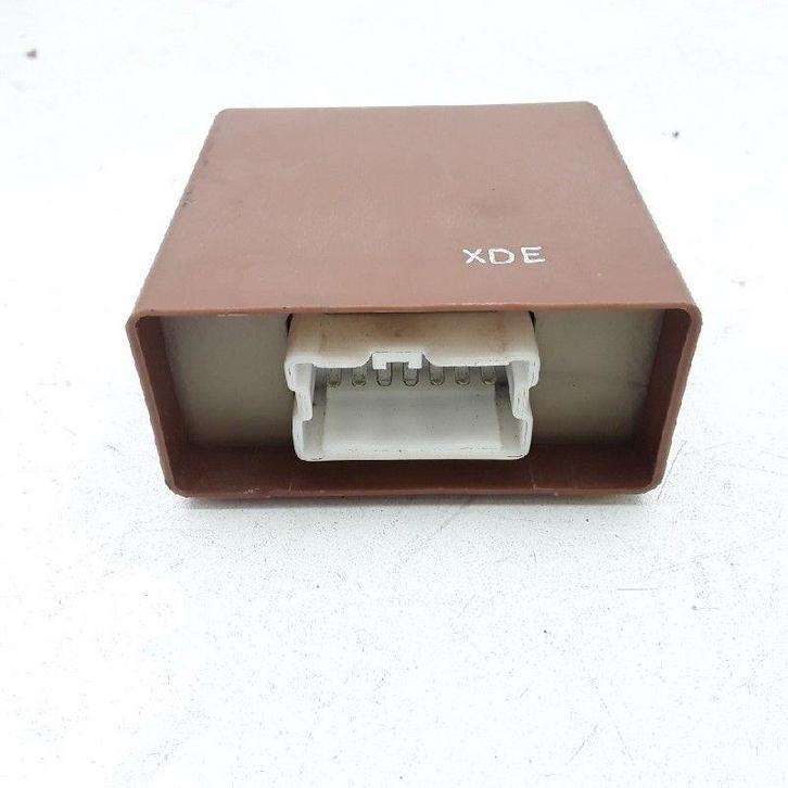 RELAIS Nissan Patrol GR (Y61) (01-1997/03-2010), Auto-onderdelen, Elektronica en Kabels, Nissan, Gebruikt