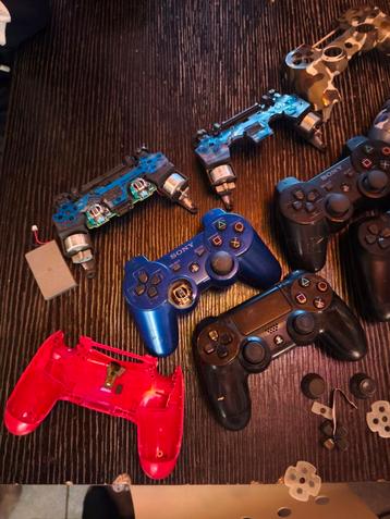 Ps controllers  beschikbaar voor biedingen