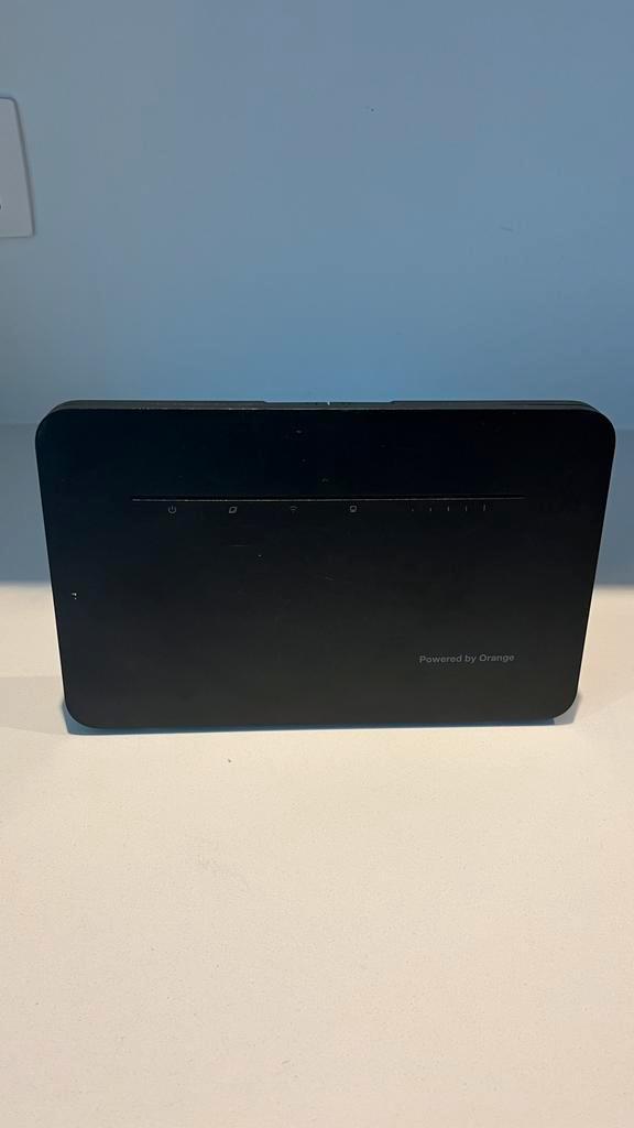 Flybox 4g+ by Orange, Computers en Software, Routers en Modems, Gebruikt, Router, Ophalen