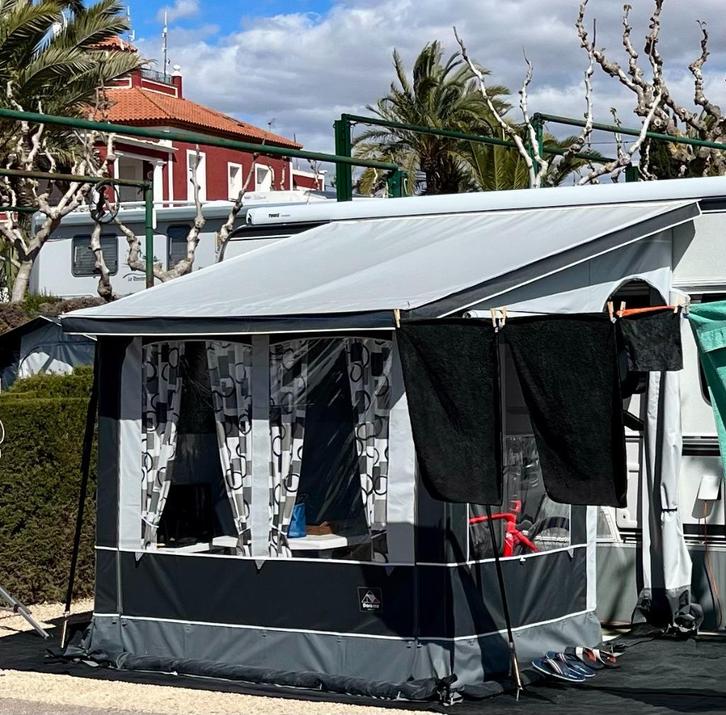 Wintervoortent, Caravans en Kamperen, Caravans, Particulier, Ophalen