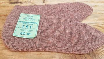 Franse brocante vissers sokken voor laarzen met etiket beschikbaar voor biedingen