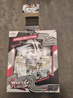 Pokemon White Flare binder Collection + kaarten, Hobby en Vrije tijd, Verzamelkaartspellen | Pokémon, Ophalen of Verzenden