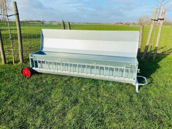 voerbakken en hooiruiven, Dieren en Toebehoren, Schapen, Geiten en Varkens