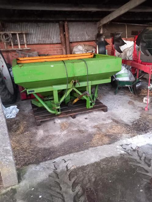 Goede Amazone kunstmeststrooier, Zakelijke goederen, Landbouw | Werktuigen, Ophalen of Verzenden