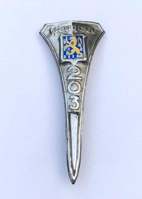 Oud embleem voor Peugeot 203 Oldtimer, Verzamelen, Merken en Reclamevoorwerpen, Gebruikt, Gebruiksvoorwerp, Ophalen of Verzenden