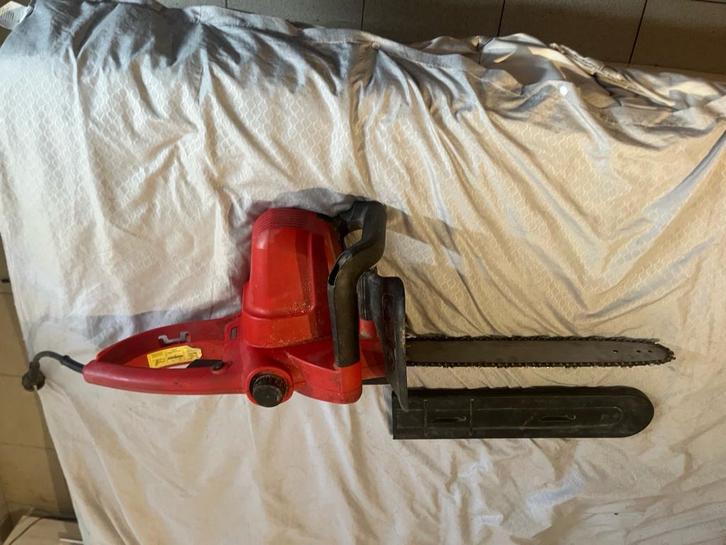 TRONÇONNEUSE ÉLECTRIQUE – PUISSANTE & FONCTIONNELLE  PRÊTE, Jardin & Terrasse, Taille-haies, Comme neuf, Électrique, Enlèvement