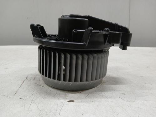 KACHEL VENTILATORMOTOR Avensis Wagon (T27) (AV2727008094), Auto-onderdelen, Airco en Verwarming, Toyota, Gebruikt