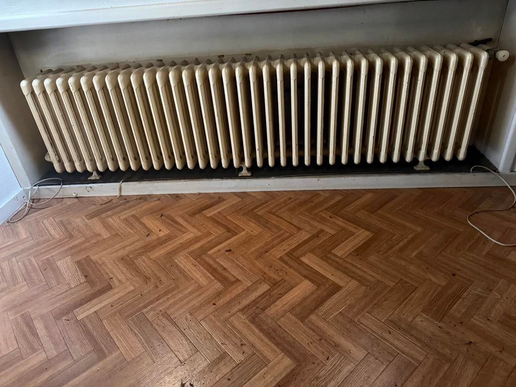 9 gietijzeren radiatoren,diverse afmetingen, Bricolage & Construction, Chauffage & Radiateurs, Utilisé, Radiateur, Enlèvement