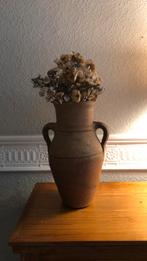 Stenen vaas, kruik in terracotta met gedroogde bloemen, Huis en Inrichting, Woonaccessoires | Droogbloemen, Ophalen, Zo goed als nieuw