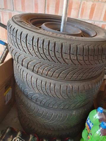 Winterbanden Michelin latitude alpin 215/70R16 stalen velgen beschikbaar voor biedingen