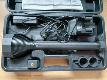 Led lenser X21R beschikbaar voor biedingen